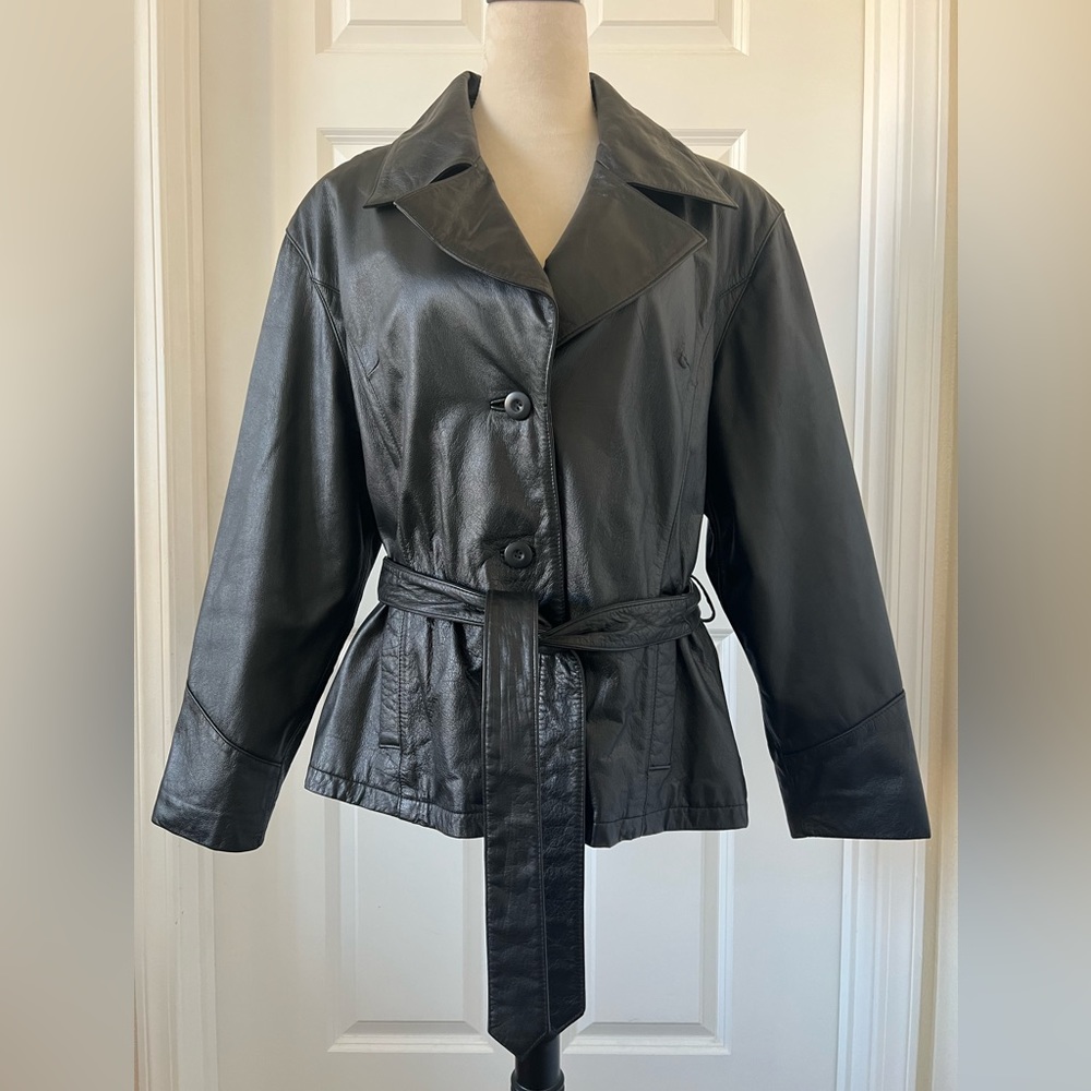 Wilsons The Leather Experts  belted genuine black leather jacket - Women’s XL